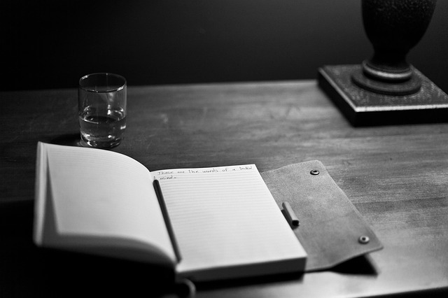 Abstrakt: Jak napisać abstrakt?