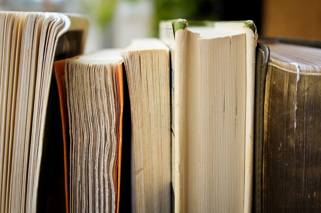 Co można zrobić z niepotrzebnymi książkami?